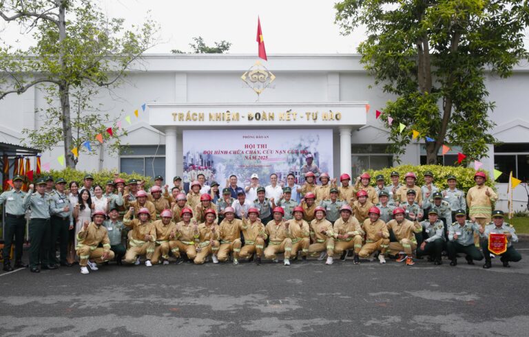 Phu My Hung Security Team Organizes Firefighting Competition